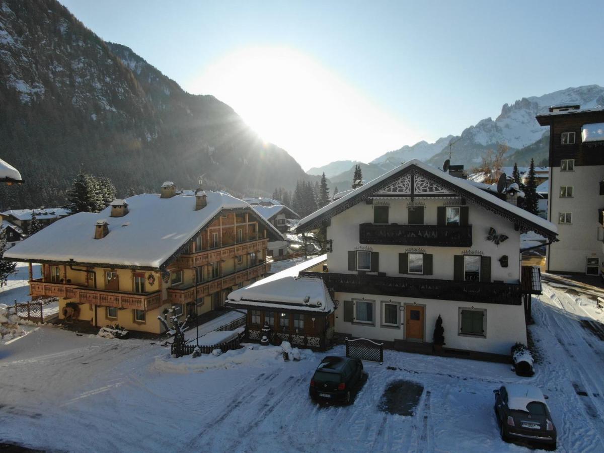 Appartamenti Ladina Campitello di Fassa Exterior foto